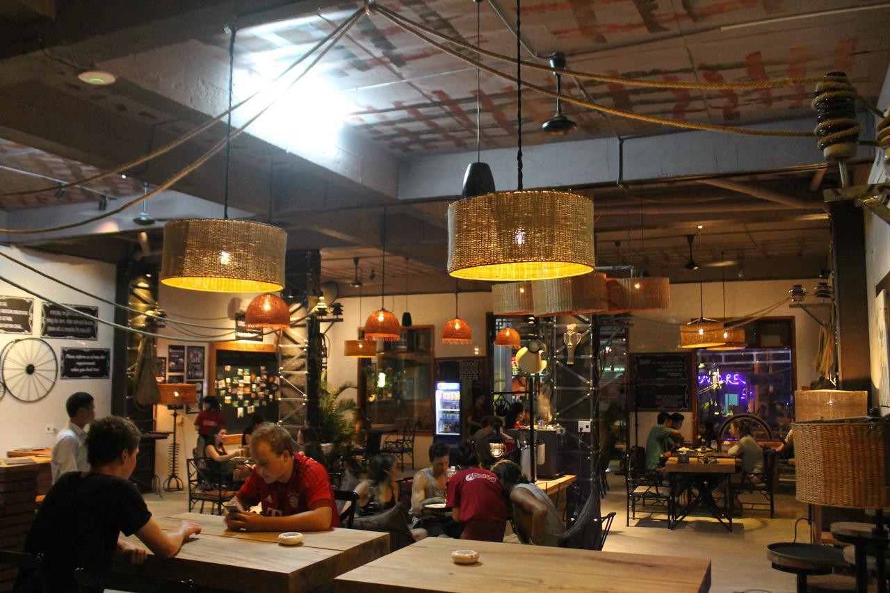Phong Nha Gecko Hostel Донгхой Экстерьер фото